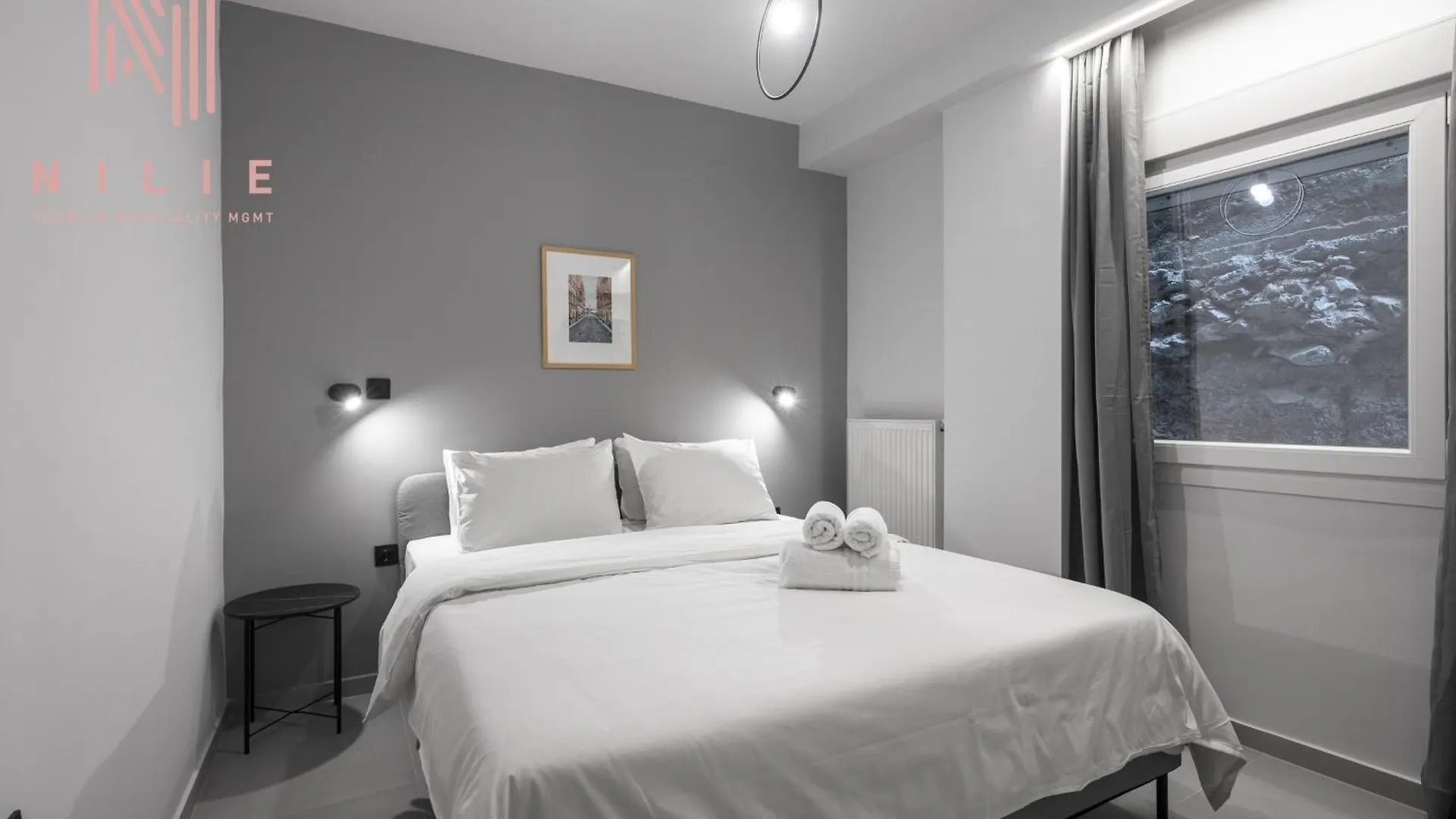 Room8, Nilie Hospitality Mgmt Salonicco